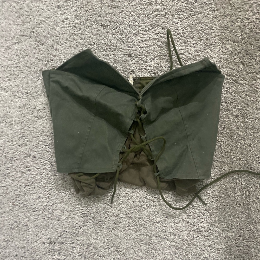 I. Am. Gia. Army green top